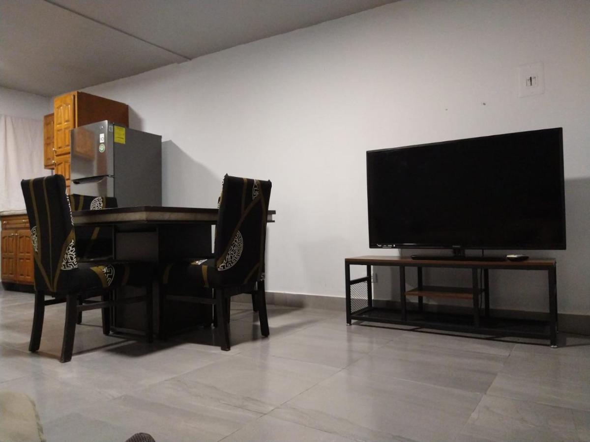Casa M&J Cd. Juarez Appartement Buitenkant foto